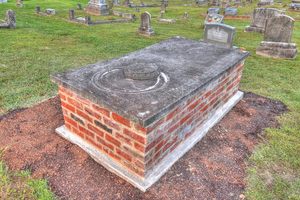 Mittie Manning’s Tomb in Holly Springs, Mississippi