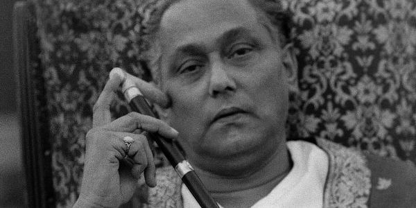 Transcendence and Snobbery in Satyajit Ray’s THE MUSIC ROOM